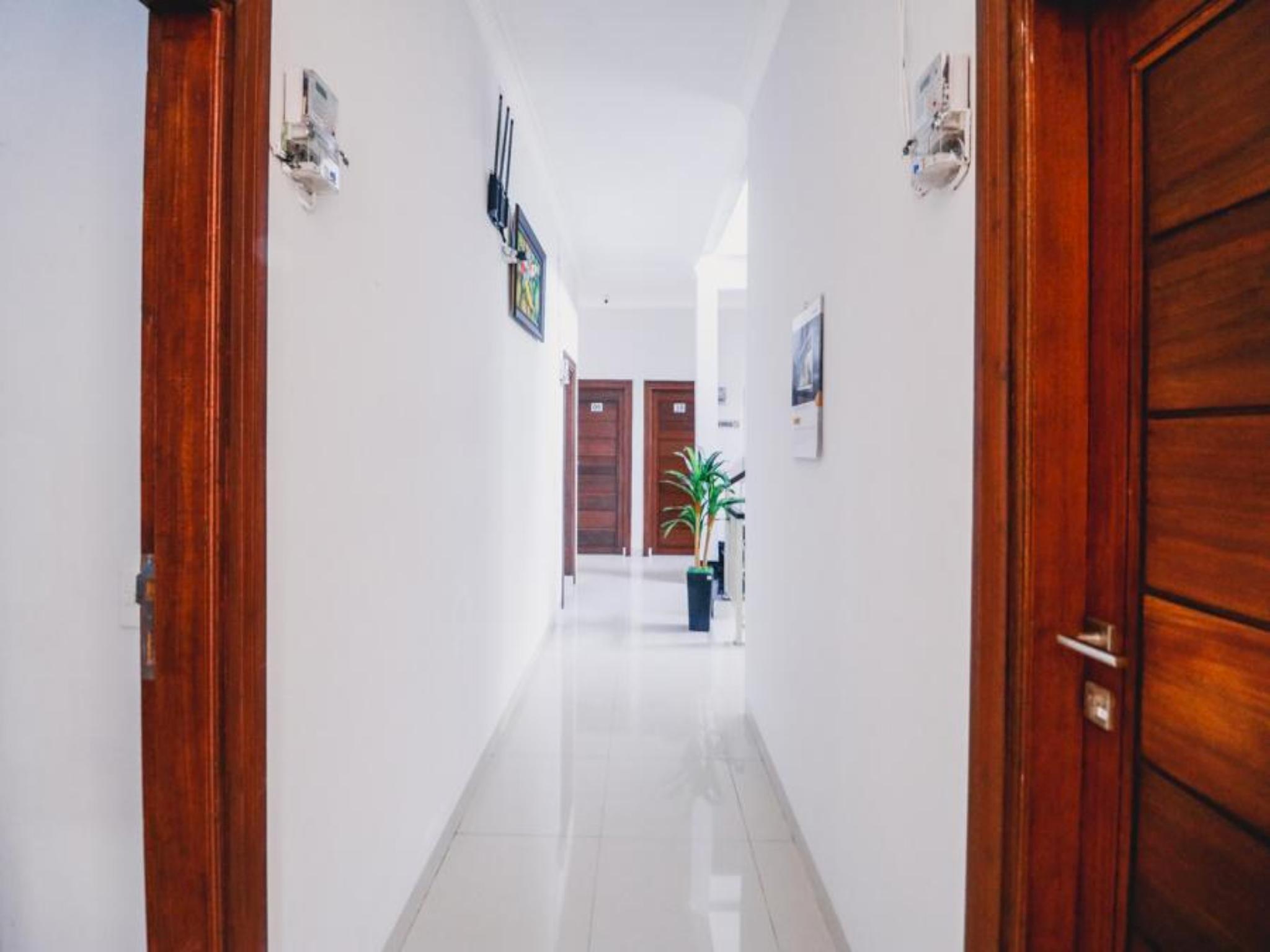Reddoorz Near Hermes Place Polonia Medan Buitenkant foto