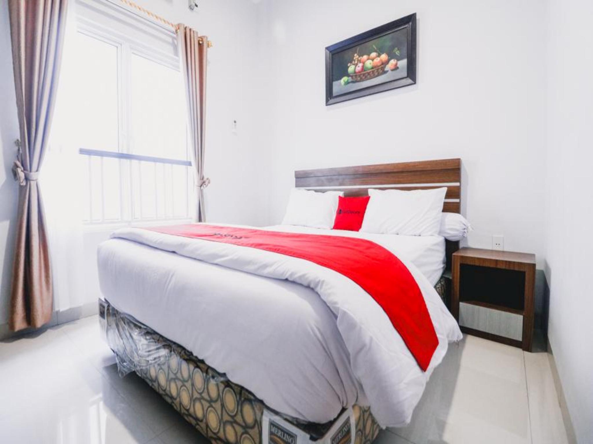 Reddoorz Near Hermes Place Polonia Medan Buitenkant foto